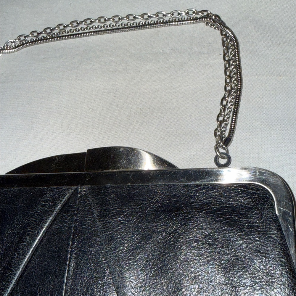 HOBO HAYLEY CLUTCH WALLET Black - Picture 2 of 4